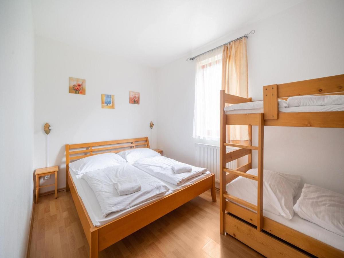 Comfortable Holiday Home In Lipno With Garden Lipno nad Vltavou Exteriér fotografie